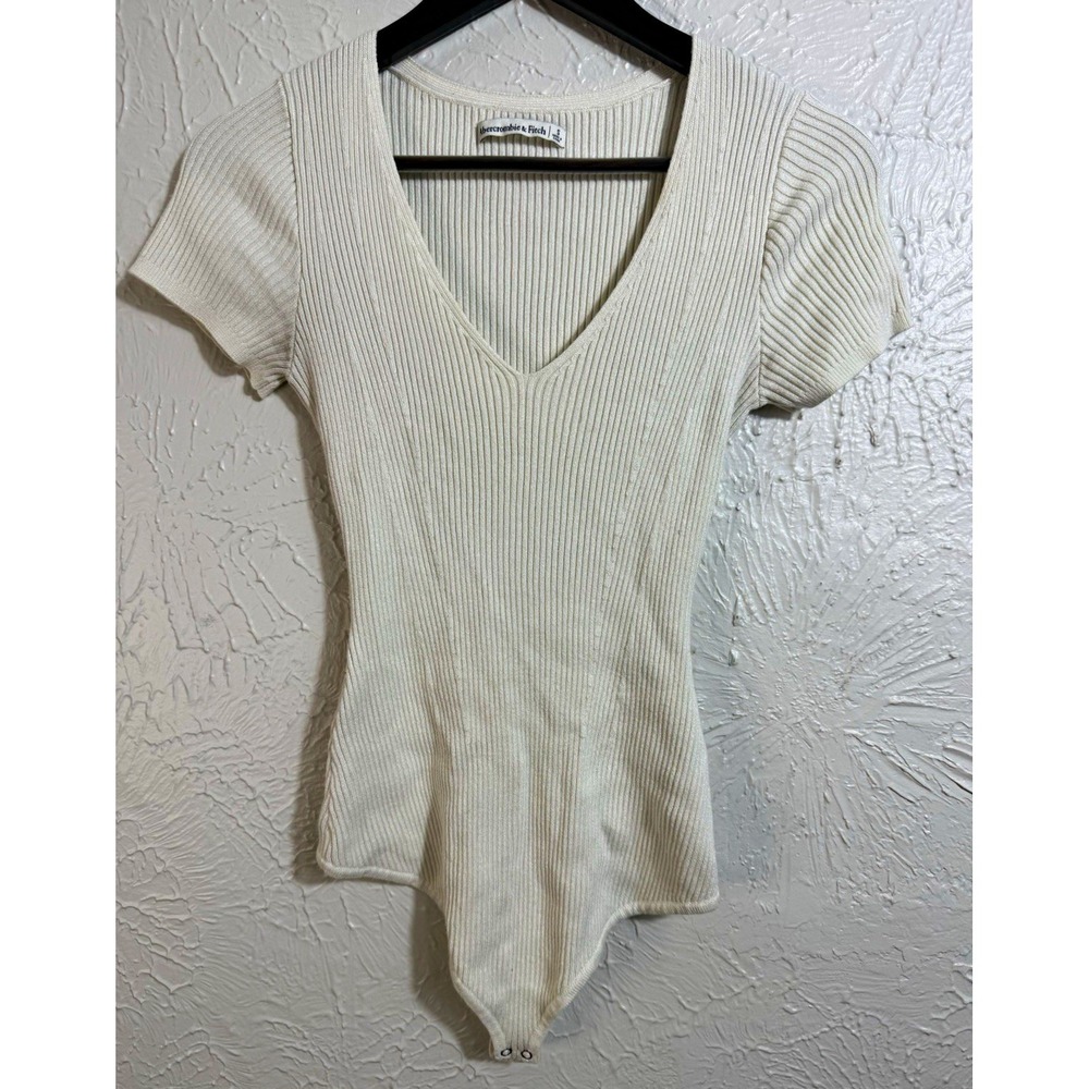Abercrombie & Fitch White V-Neck Short Sleeve Bodysuit S Stretch Snap
